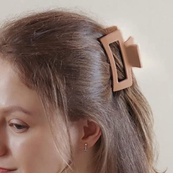 Matte Claw Clips - Picture 4 of 5